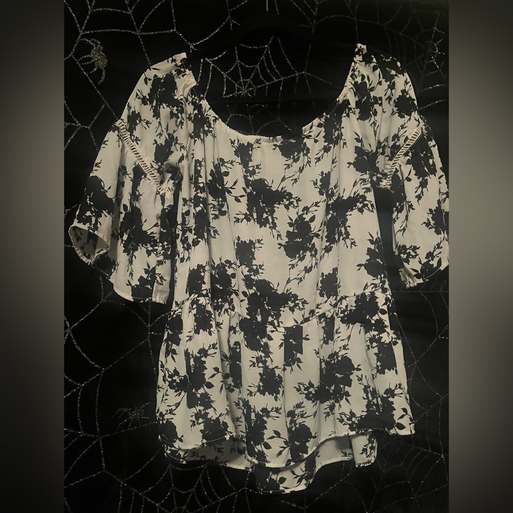 B&W floral blouse